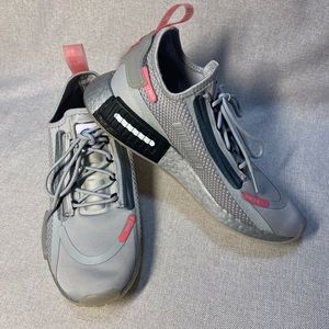 - Adidas Women's NMD R1 Spectoo Shoes - sneakers.     Size 8,5